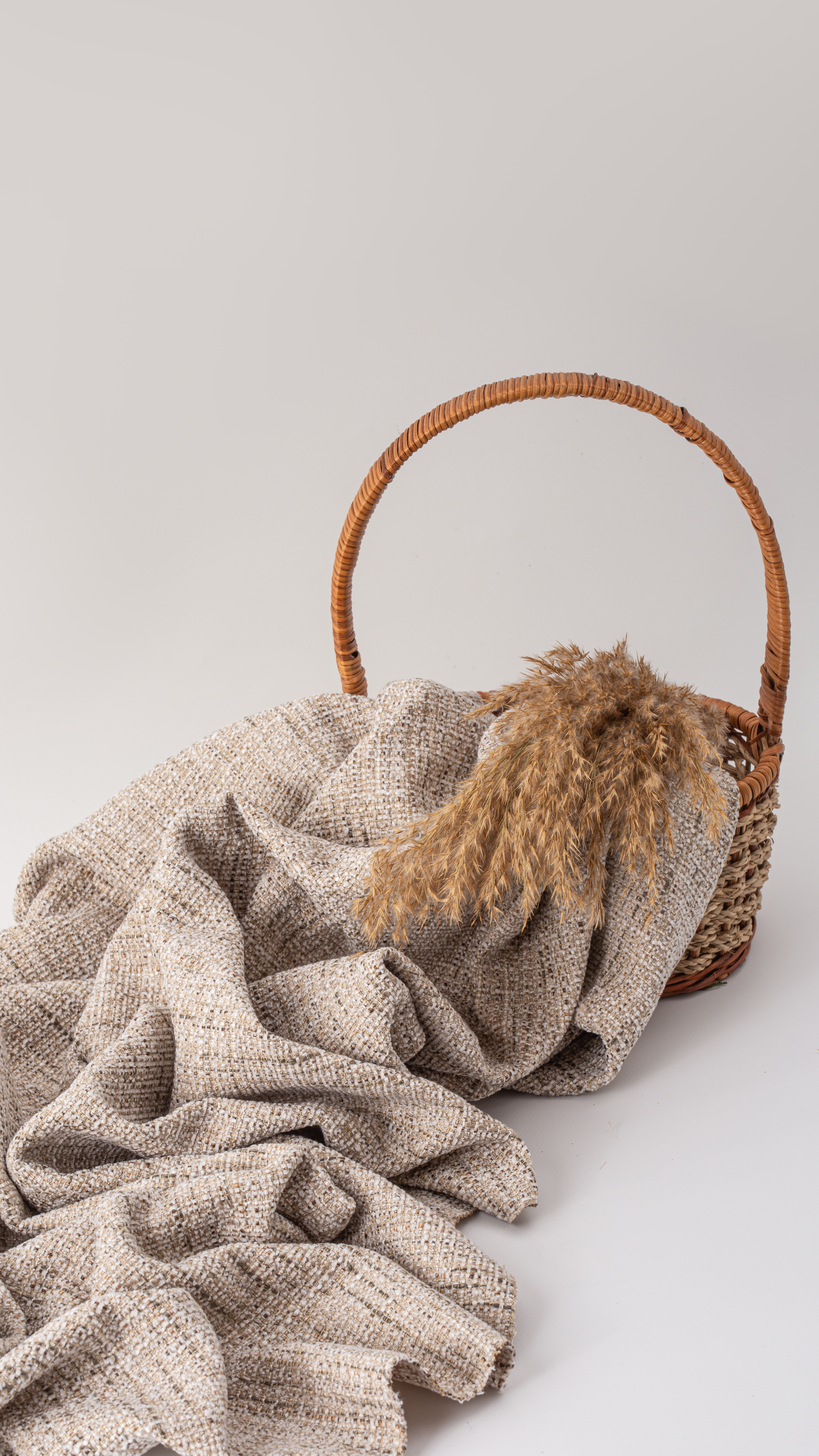 Новая коллекция         Aradena